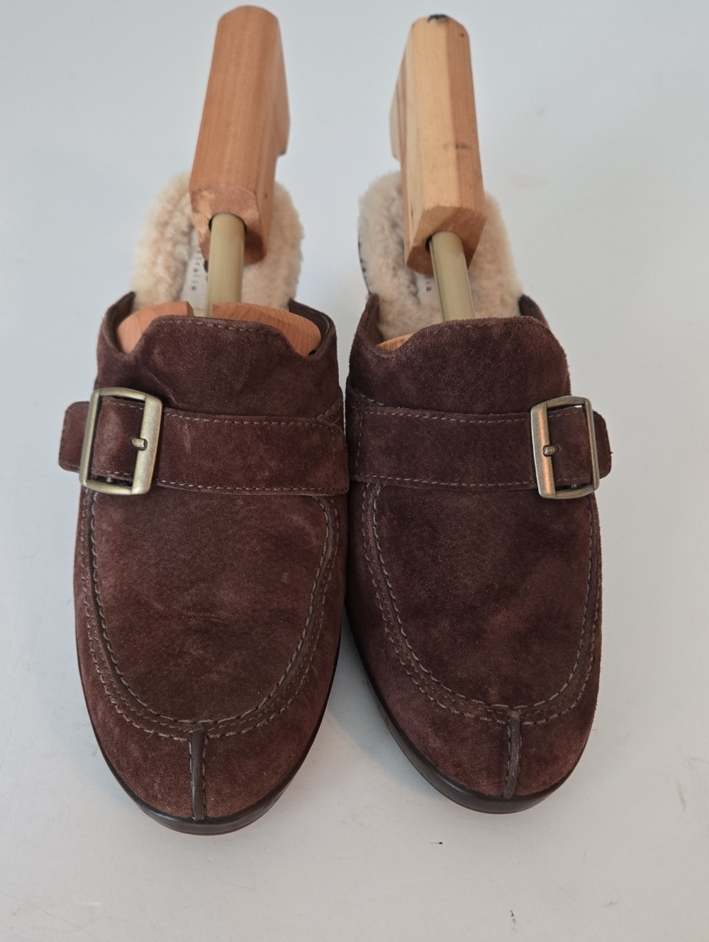 Ugg Australia Isabella Brown Suede Mules Sz 8.5